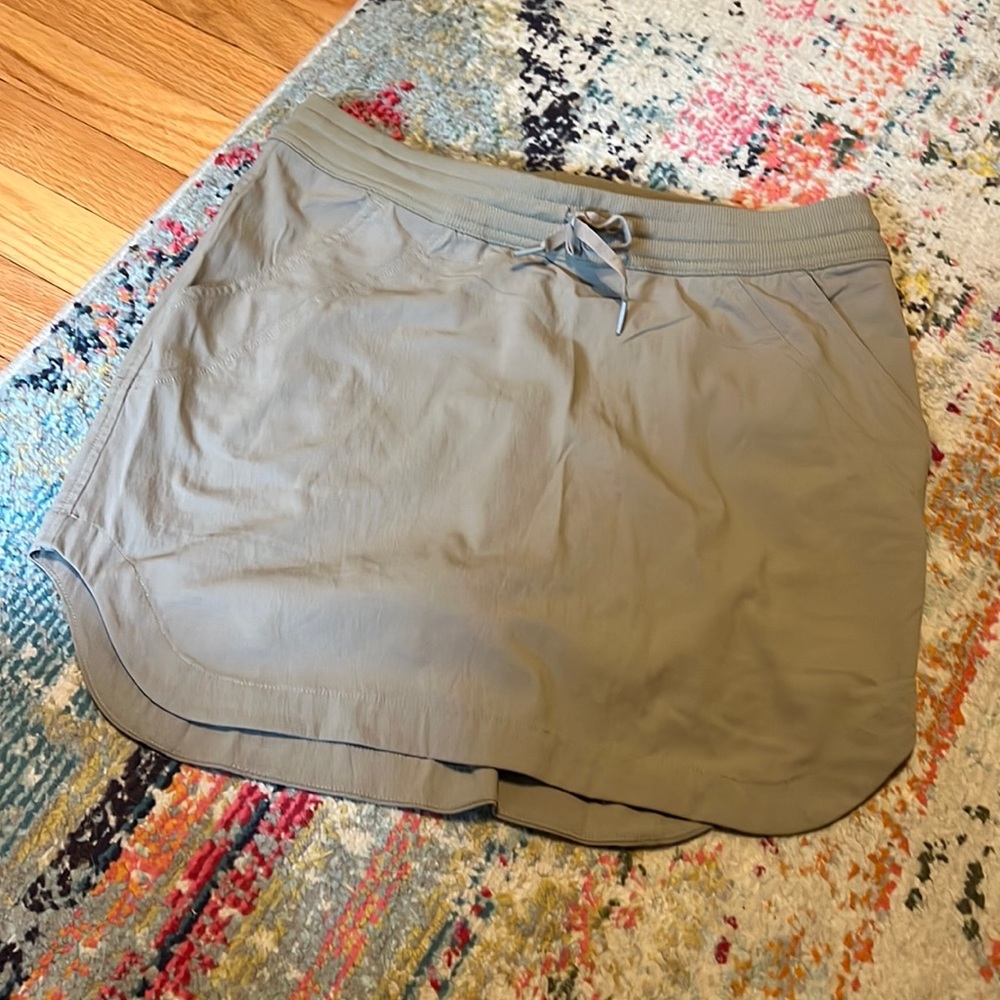 Skort